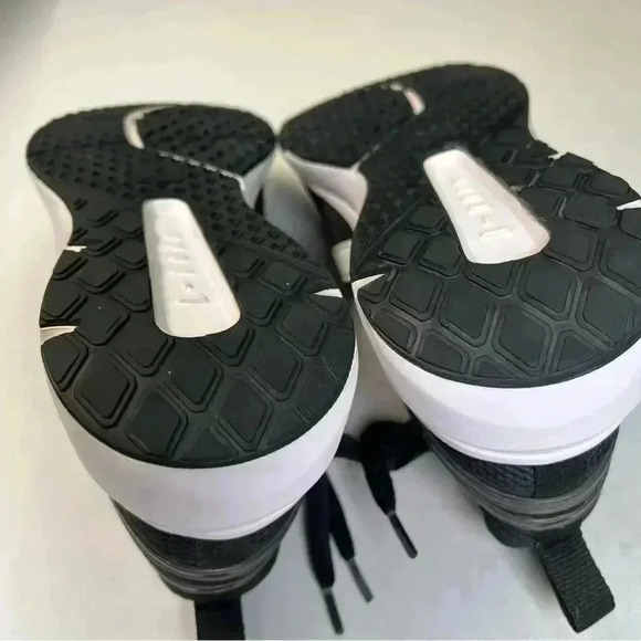 VEJA
WOMEN'S CONDOR 2 ALVEOMESH BLACK WHITE
$195.00 Sz 8 like new - Picture 7 of 12